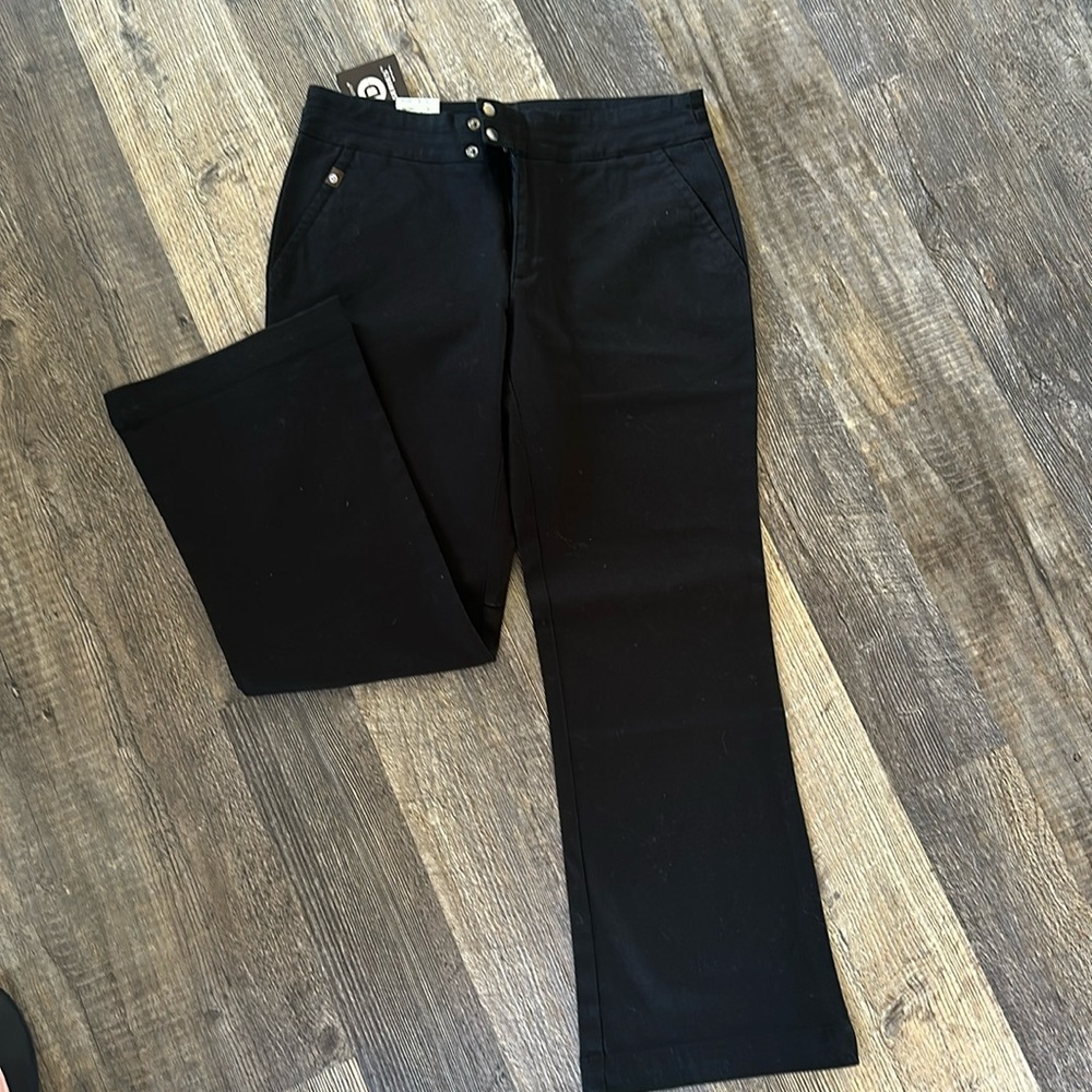 Brand New with tags women’s Dockers size 31x32 trouser pants